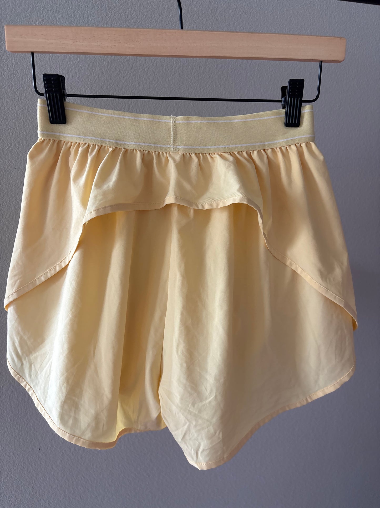 Citrus Cream Flow Shorts